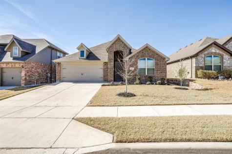 305 Bayonet Drive Fort Worth TX 76108