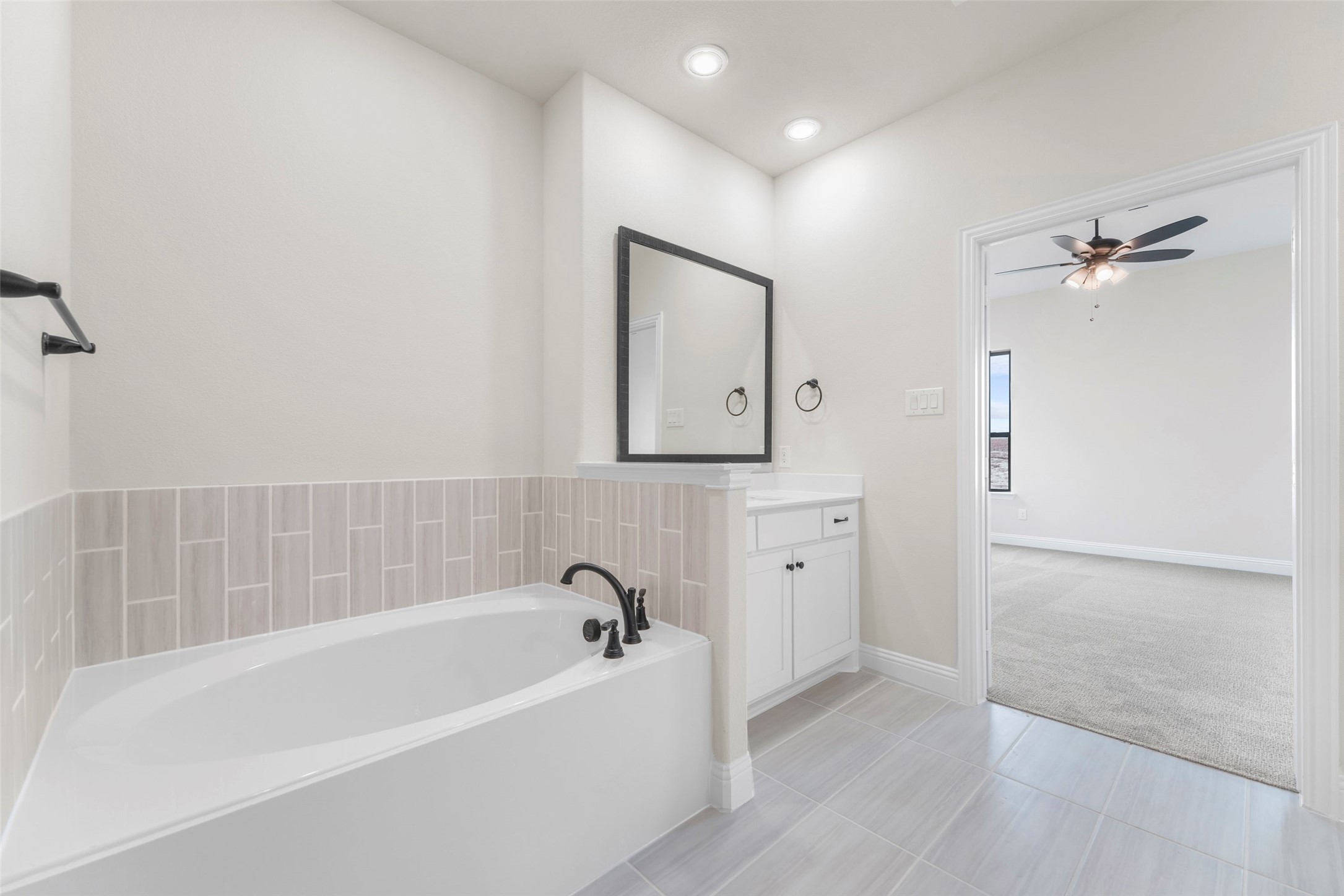 140 Lila Lake Drive Waxahachie TX 75165