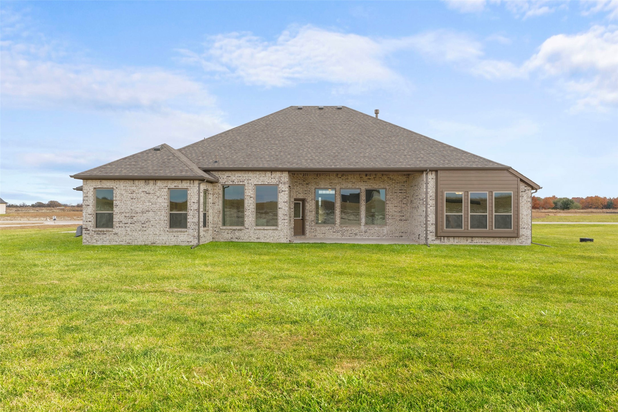 140 Lila Lake Drive Waxahachie TX 75165