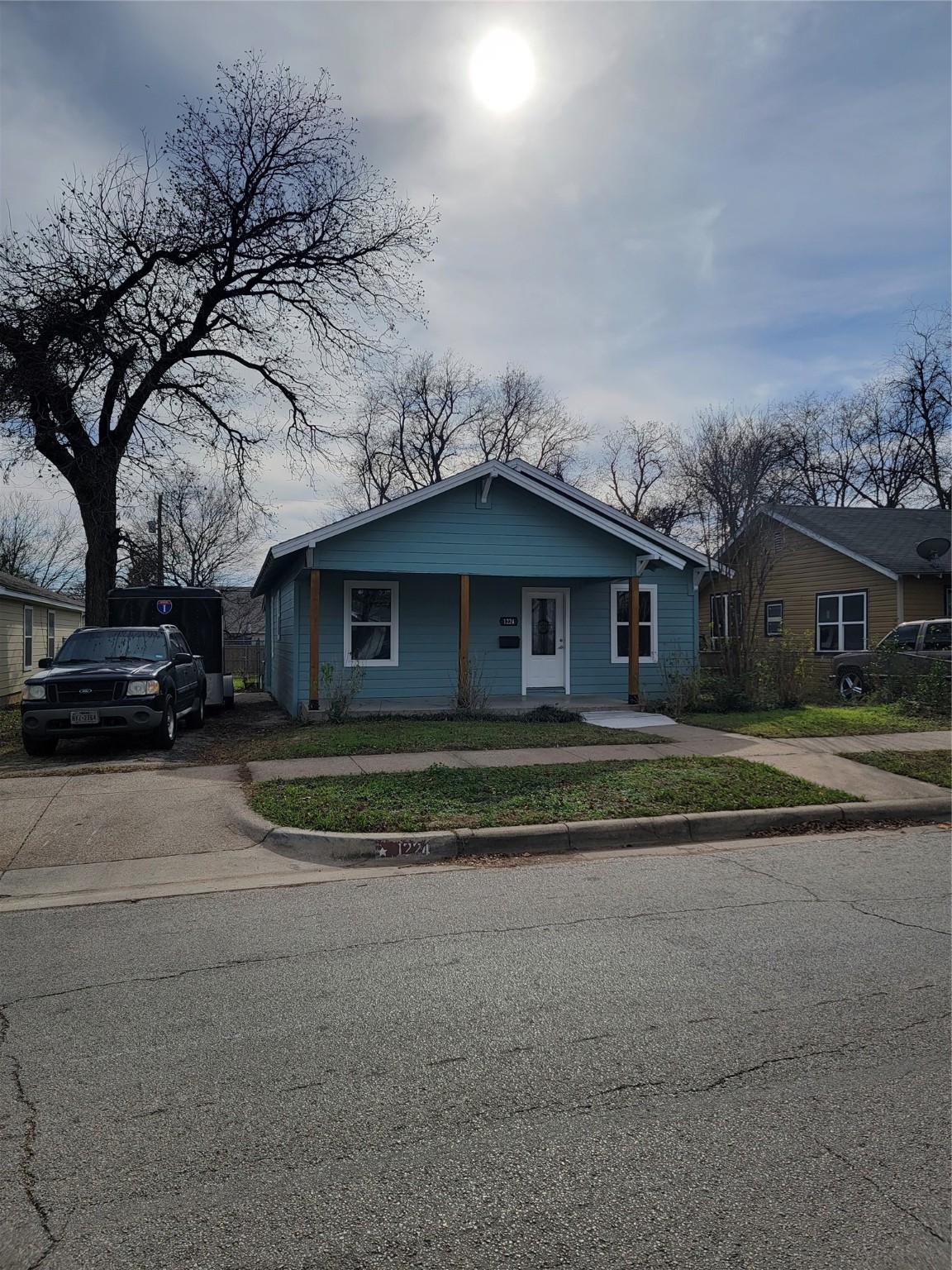 1224 E Baltimore Avenue Fort Worth TX 76104