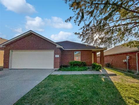 606 Lincoln Avenue Lavon TX 75166