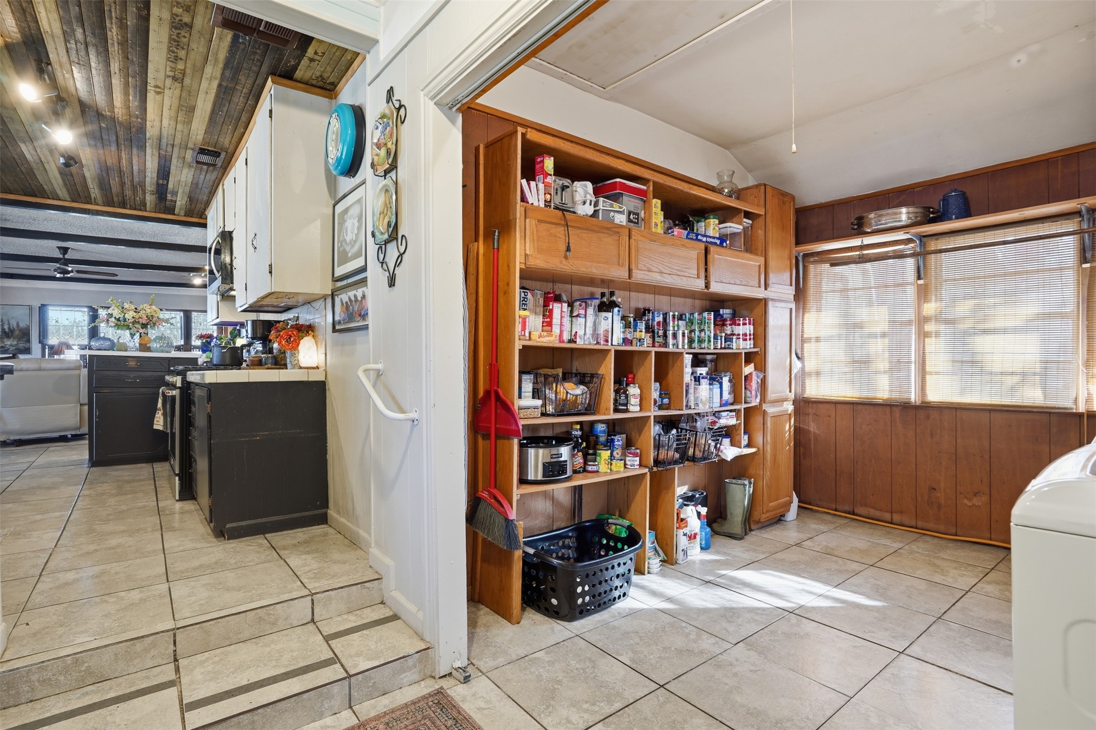 336 S 8th Avenue Palo Pinto TX 76484
