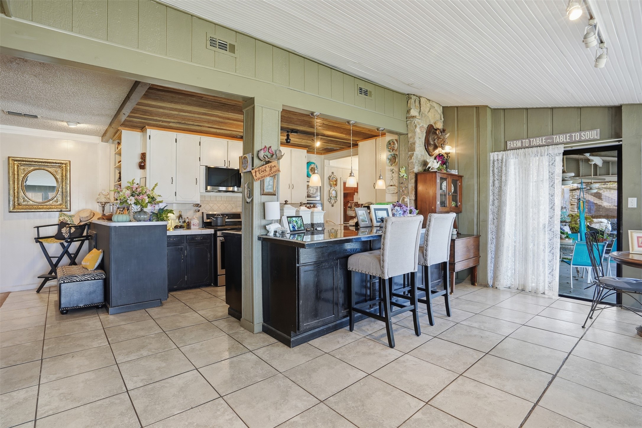336 S 8th Avenue Palo Pinto TX 76484