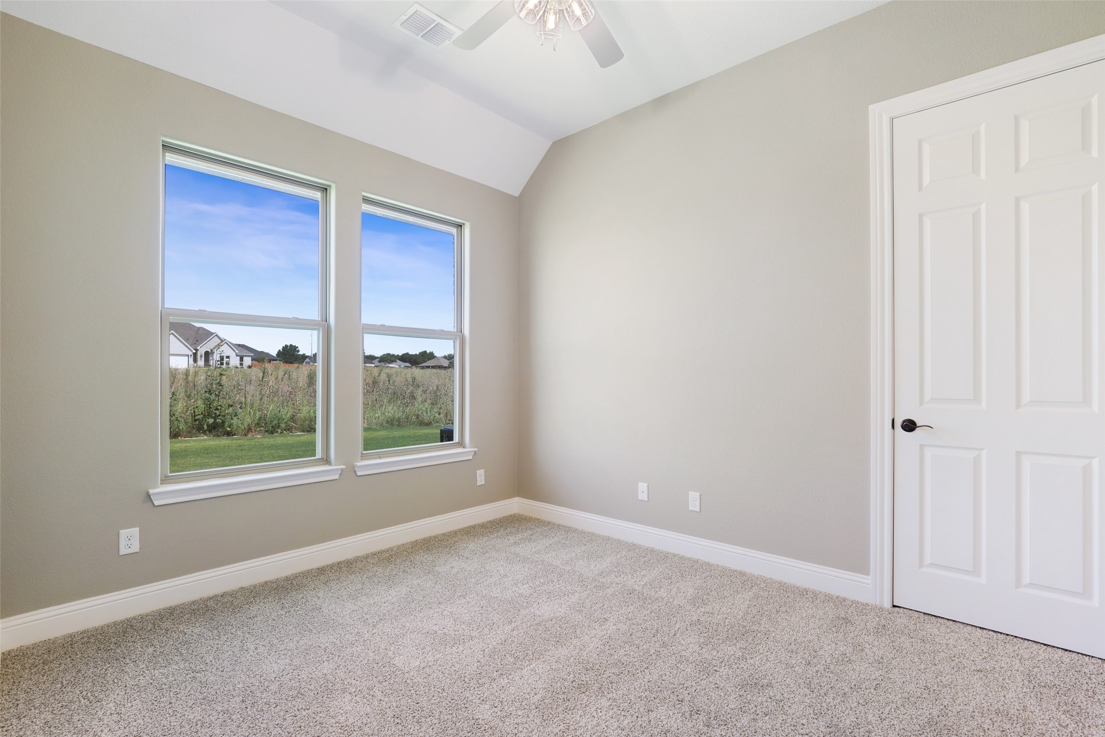 2404 Dartford Drive Crowley TX 76036