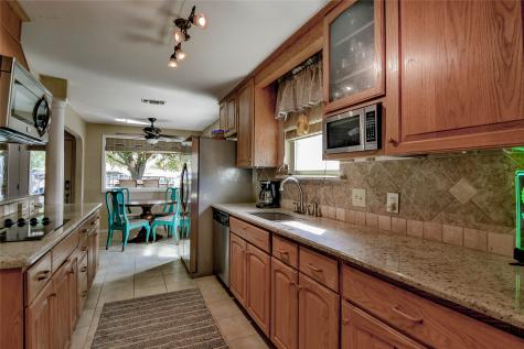4200 Bar Harbor Court Granbury TX 76049