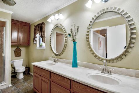 4200 Bar Harbor Court Granbury TX 76049
