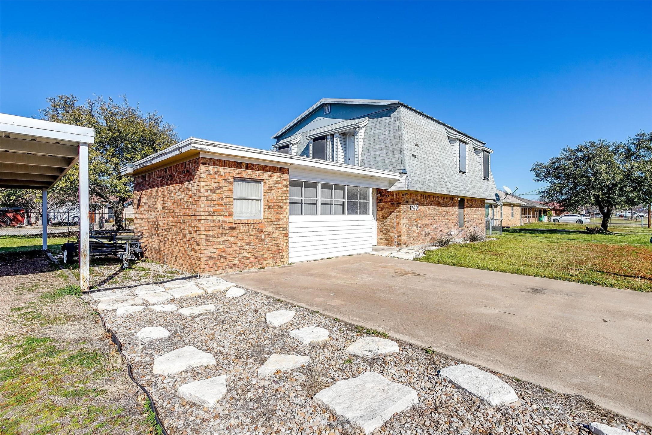 1240 Mineola Street Weatherford TX 76086