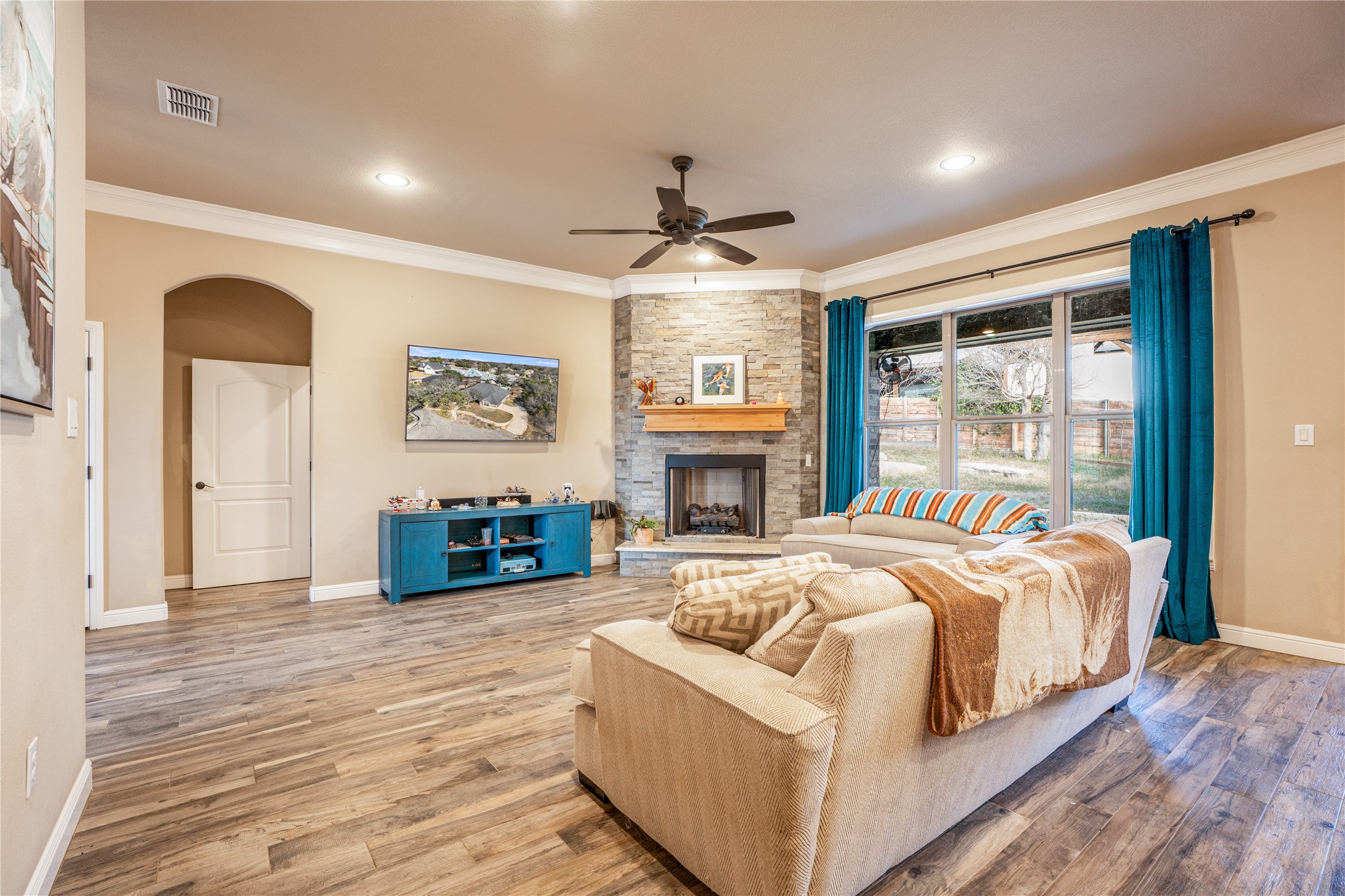 8825 Sundance Place Court Granbury TX 76049
