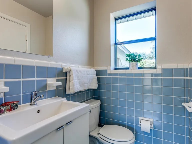 203 Leda Drive Dallas TX 75218