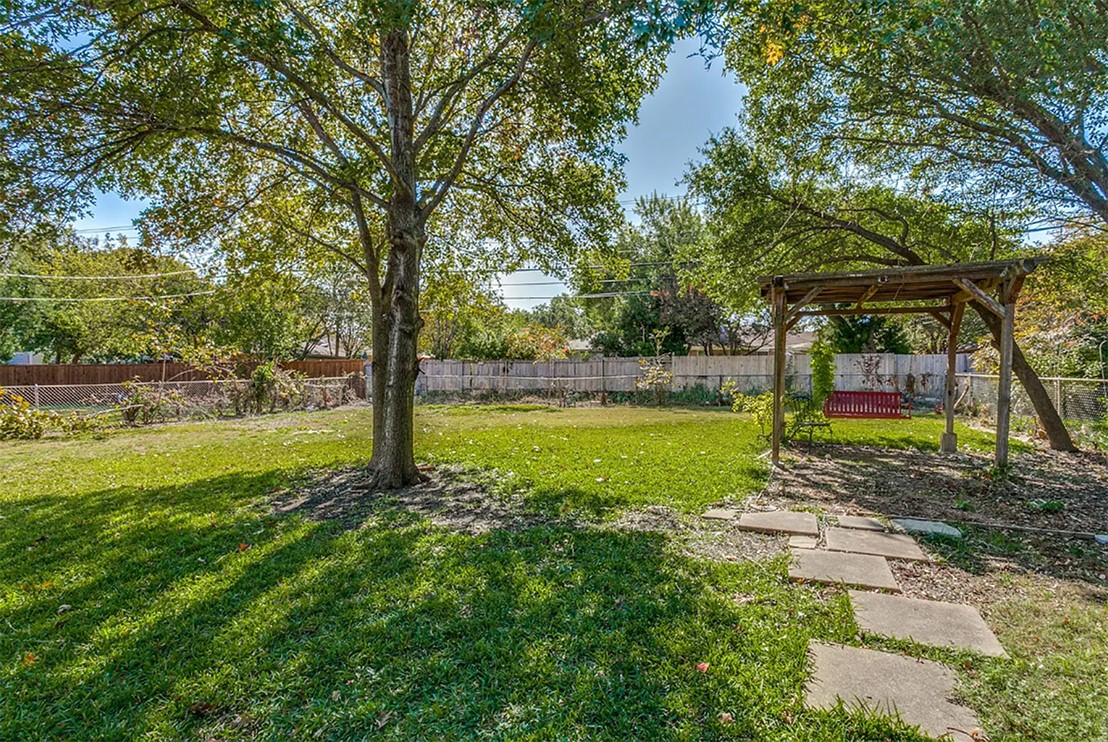 203 Leda Drive Dallas TX 75218