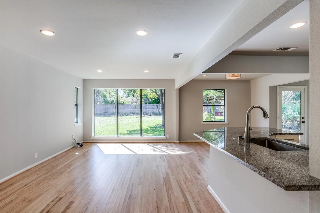 203 Leda Drive Dallas TX 75218