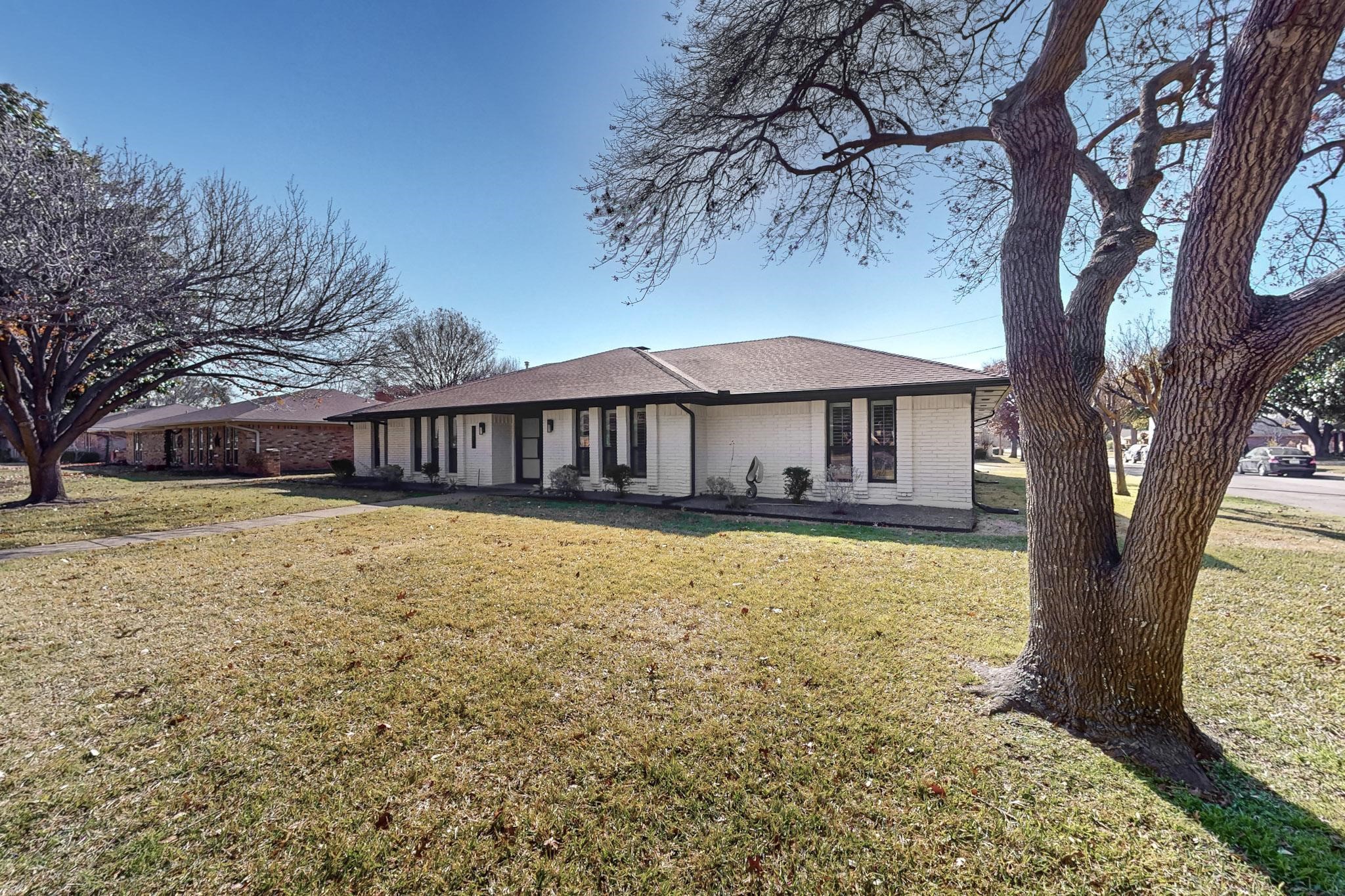 3436 Webb Garden Drive Dallas TX 75229