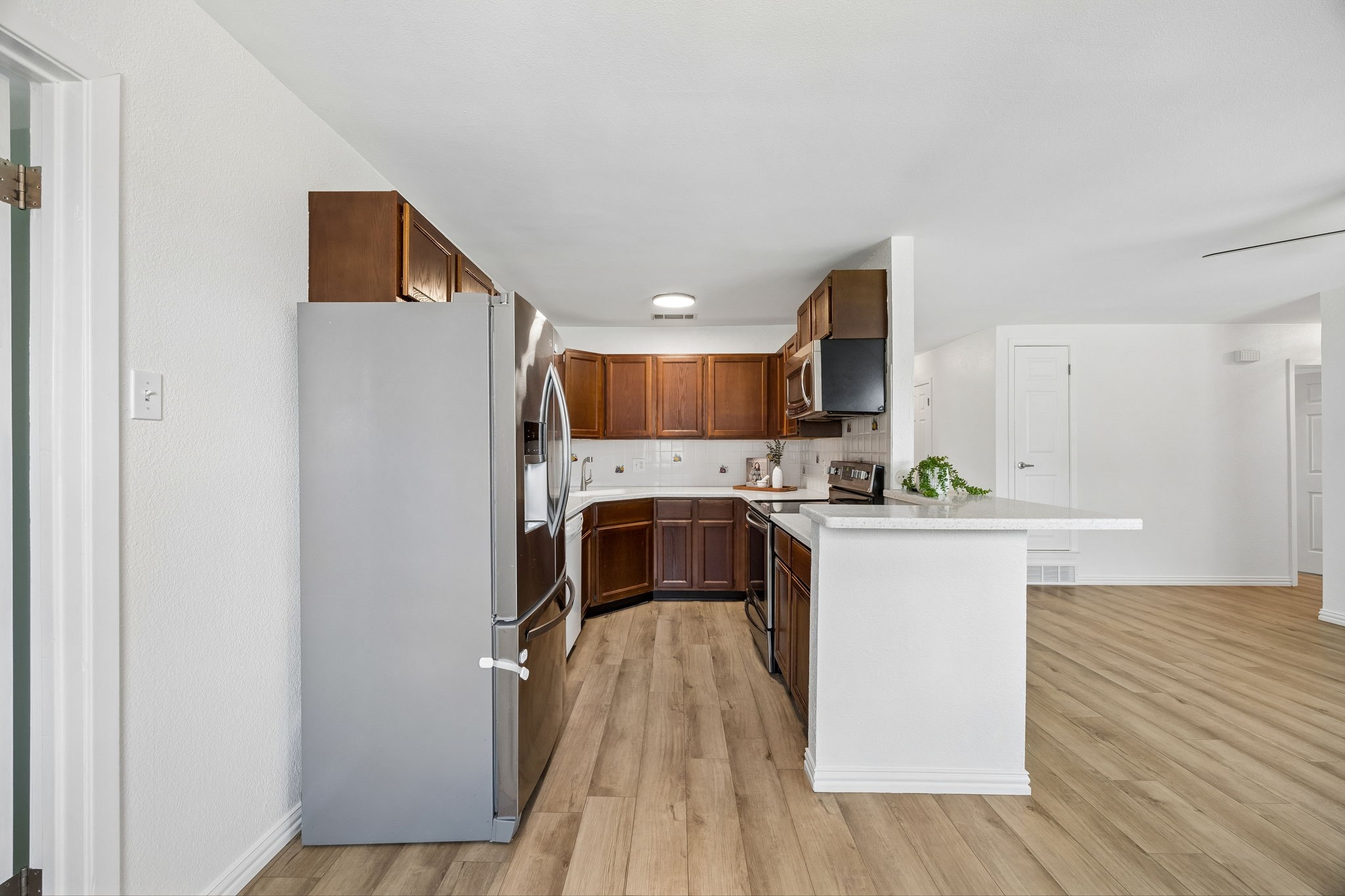 1317 Glenville Drive Garland TX 75042