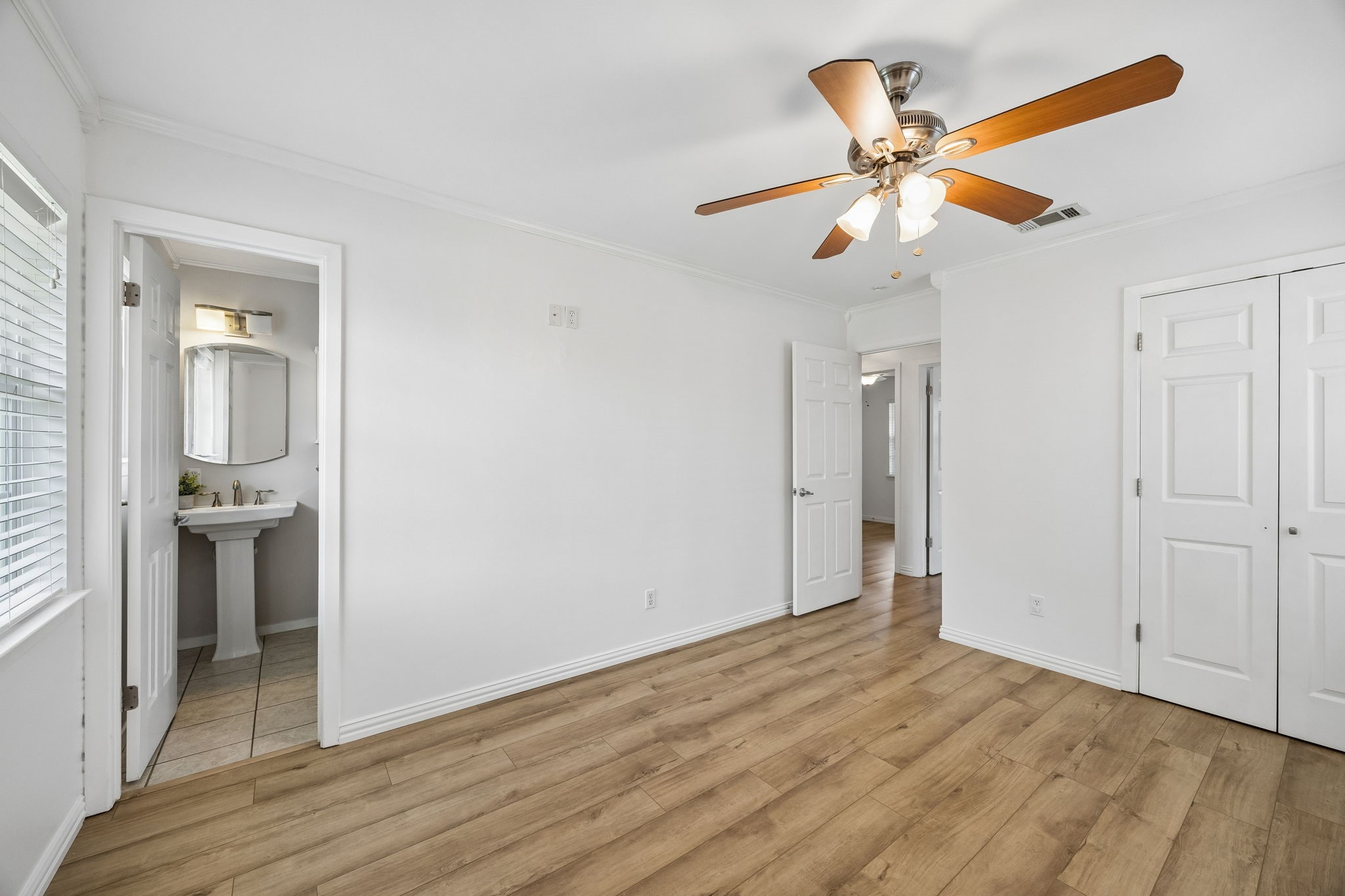 1317 Glenville Drive Garland TX 75042