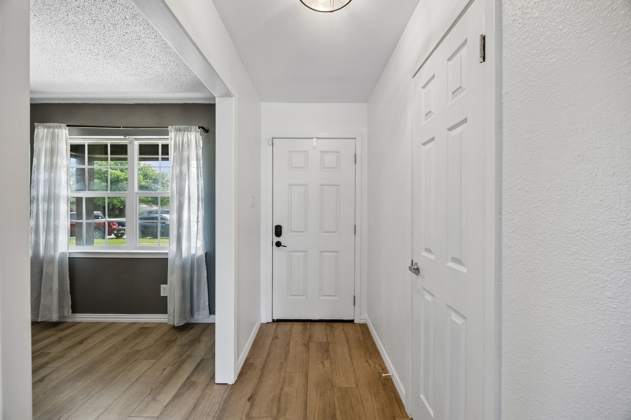 1317 Glenville Drive Garland TX 75042