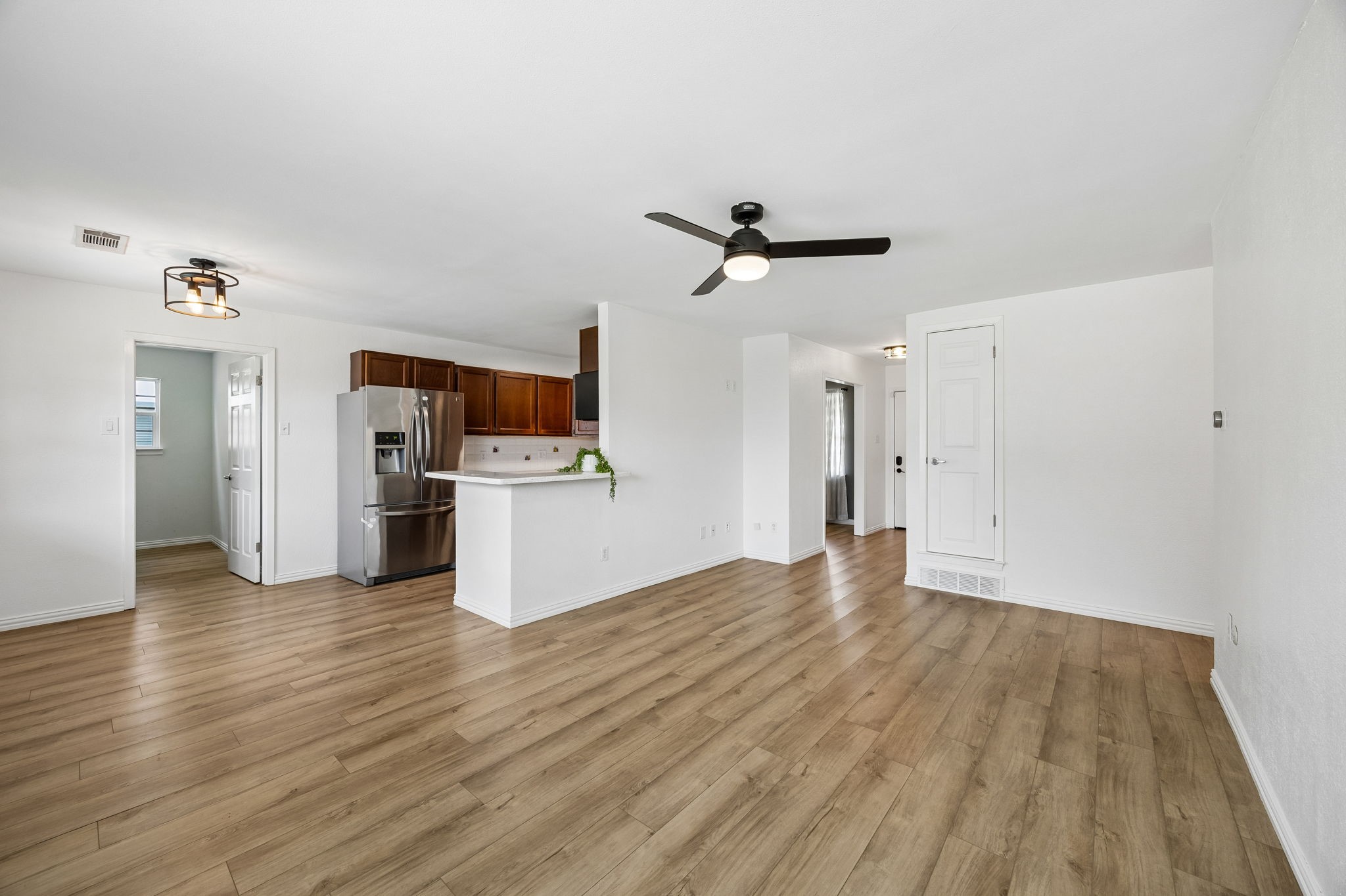 1317 Glenville Drive Garland TX 75042