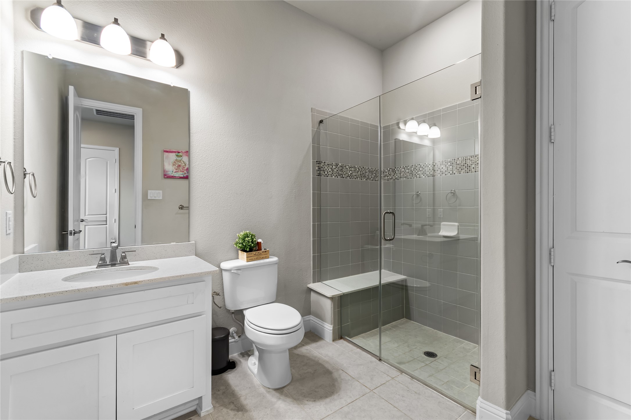 12961 Averi Lane Farmers Branch TX 75234