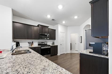 762 Fort Lane Fate TX 75189