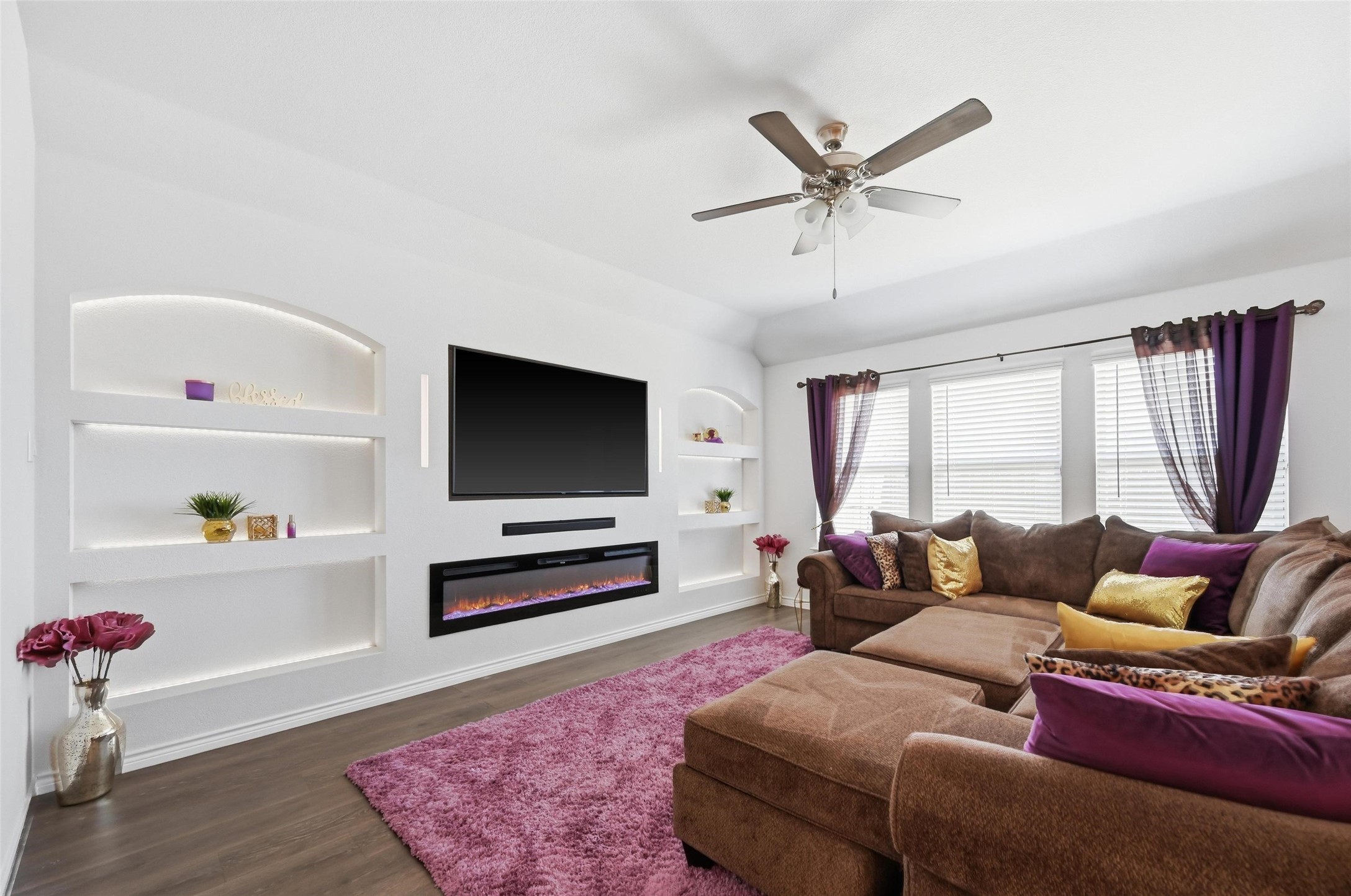 762 Fort Lane Fate TX 75189