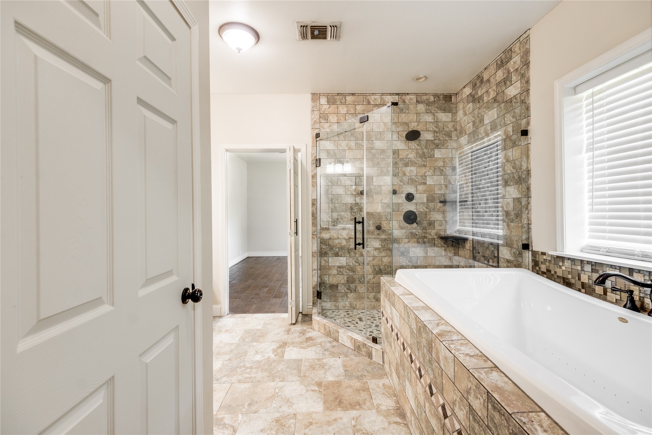2455 An County Road 453 Palestine TX 75803