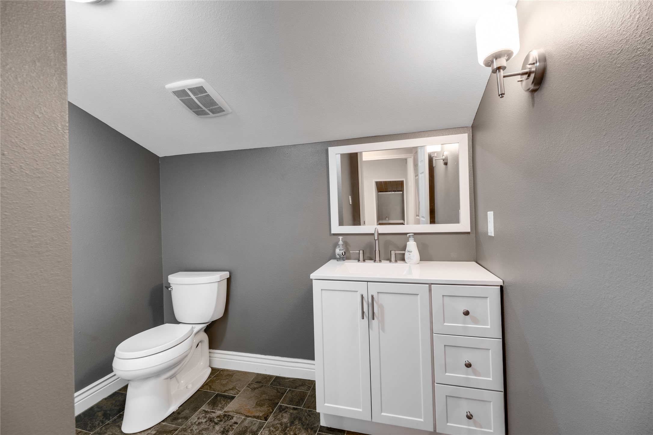 2455 An County Road 453 Palestine TX 75803