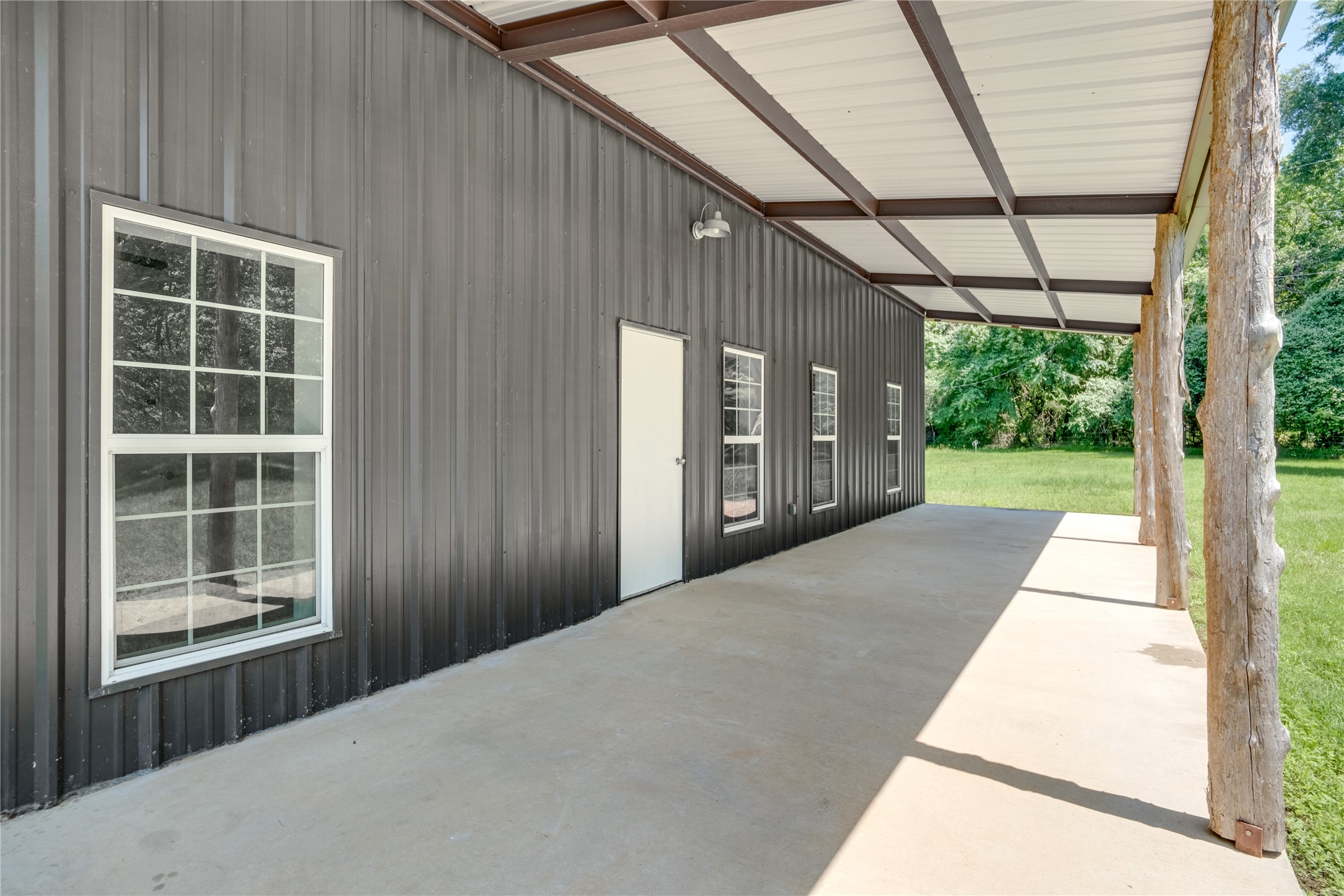 2455 An County Road 453 Palestine TX 75803