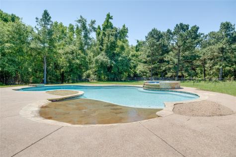 2455 An County Road 453 Palestine TX 75803