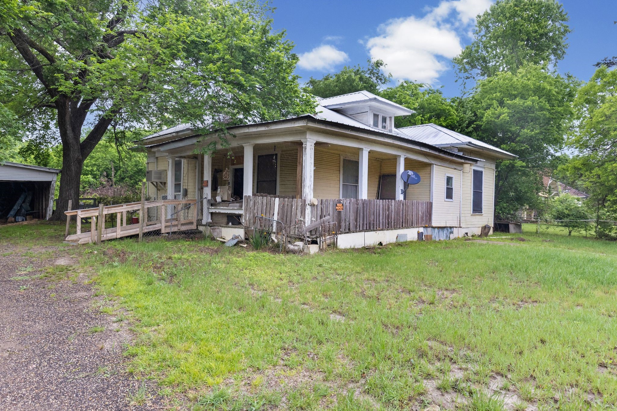 601 Gladys Street Lone Oak TX 75453