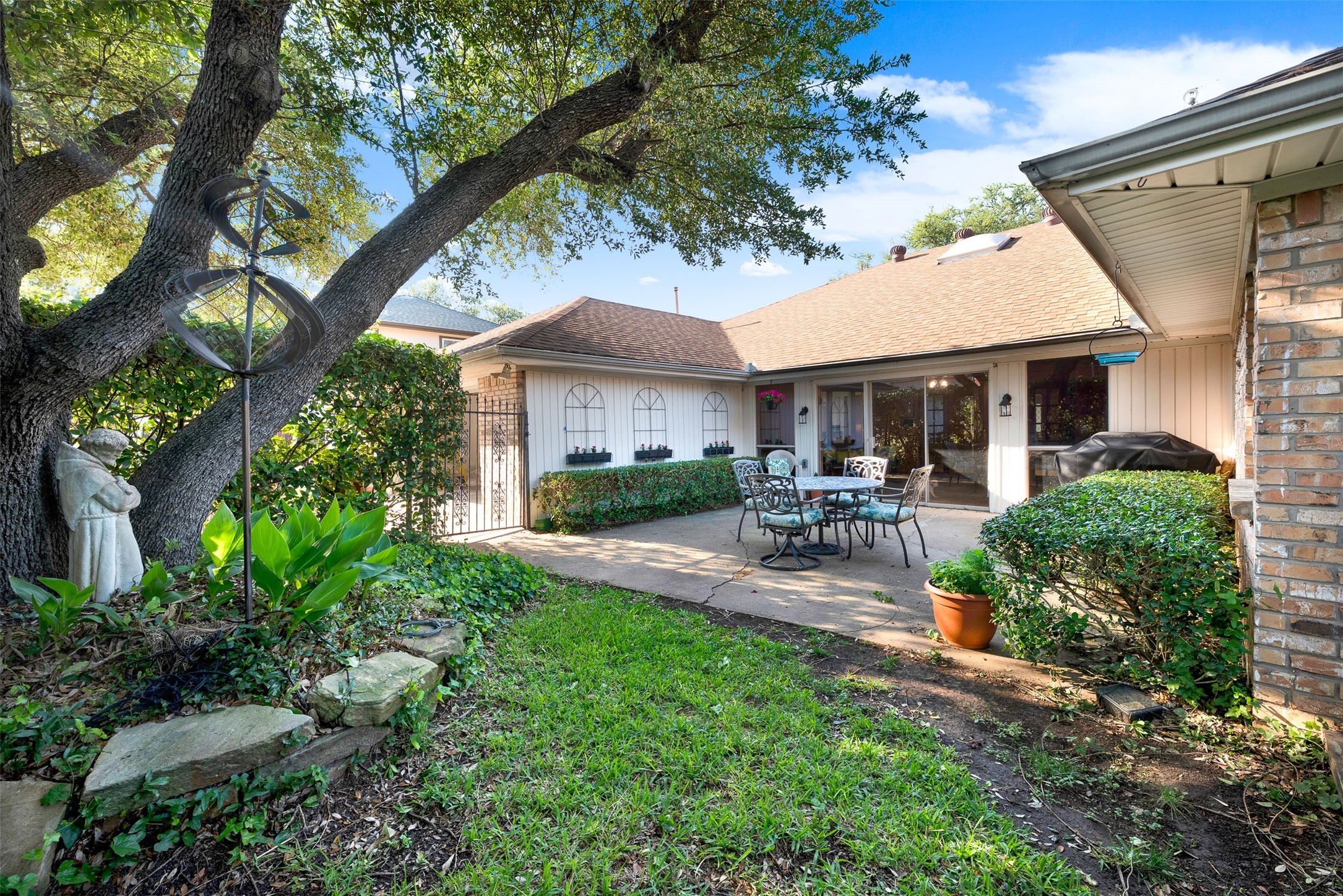 1908 Edgewater Drive Plano TX 75075