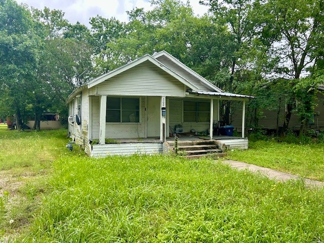 200 N Echols Street Mexia TX 76667