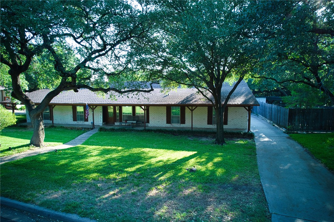1641 Cherry Creek Drive Woodway TX 76712