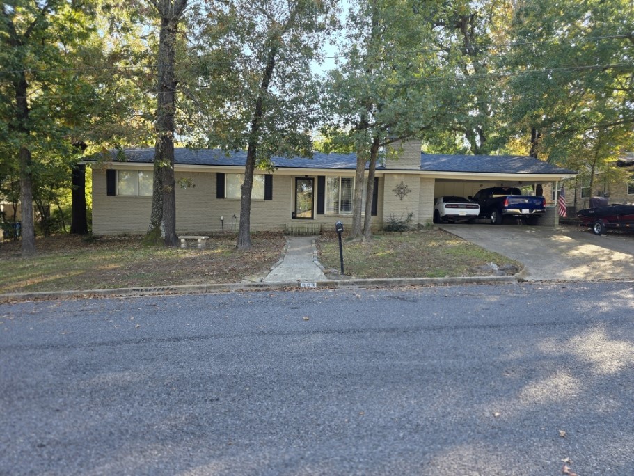 505 Colonial Drive Athens TX 75751