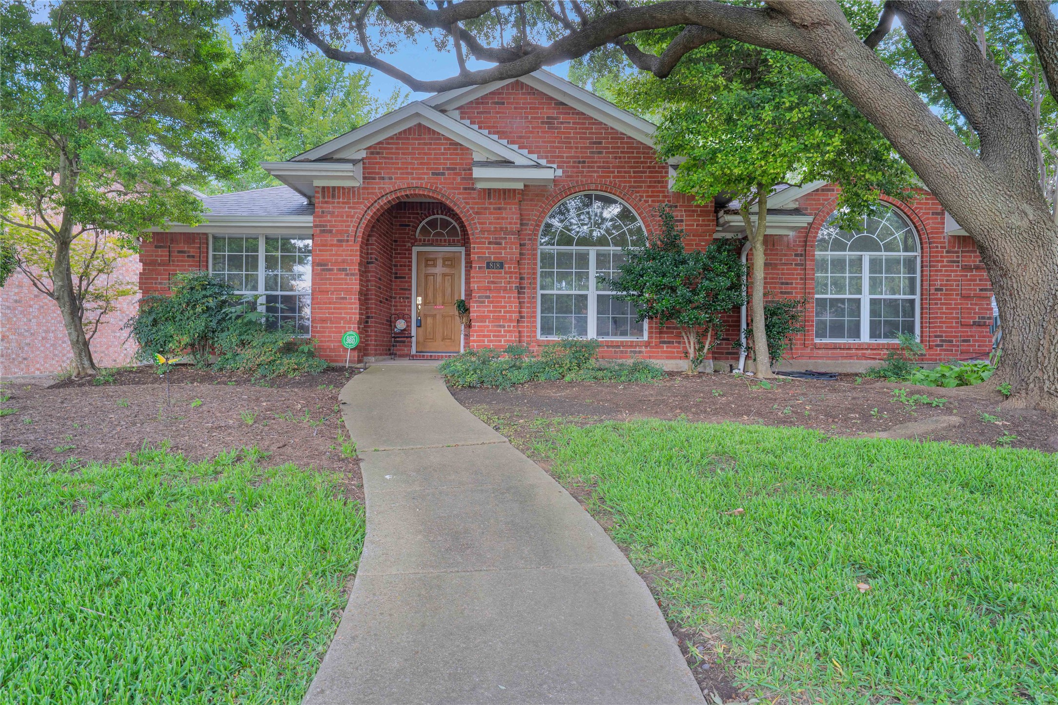818 Sterling Court Allen TX 75002