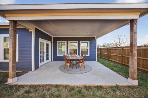 1913 E Myrtle Street Fort Worth TX 76104
