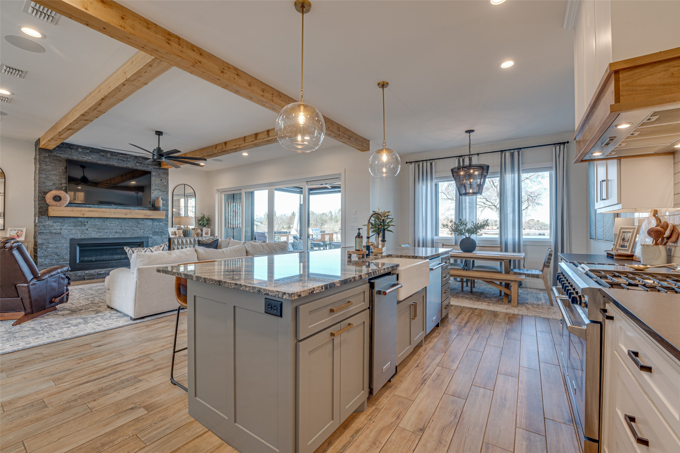5629 Lakeshore Court Log Cabin TX 75148