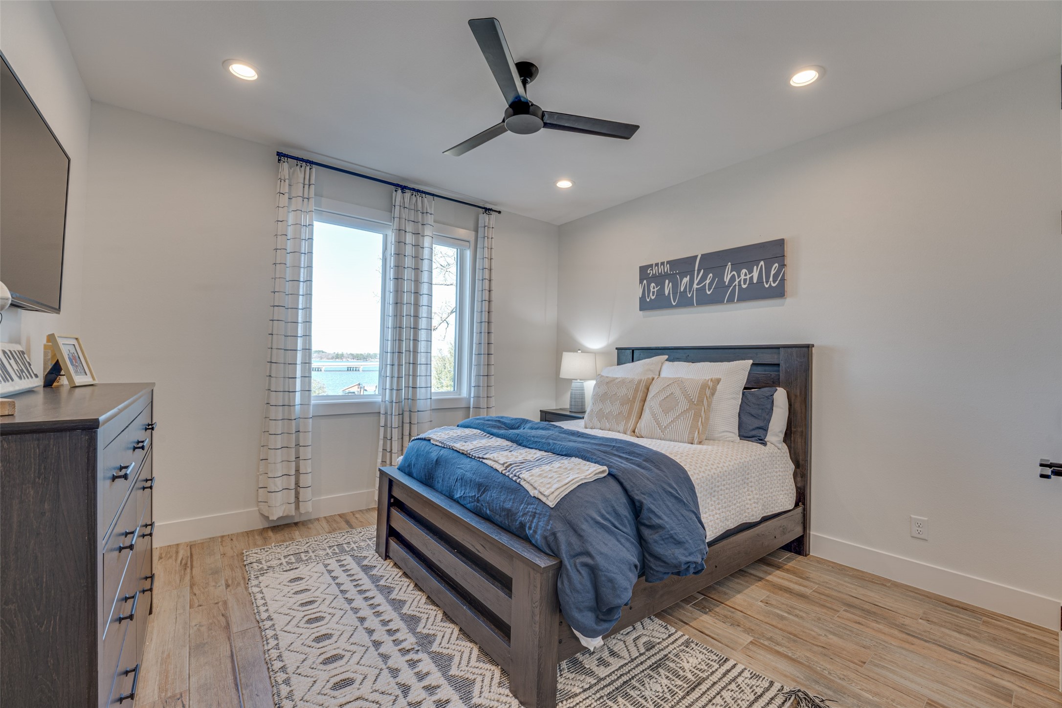 5629 Lakeshore Court Log Cabin TX 75148