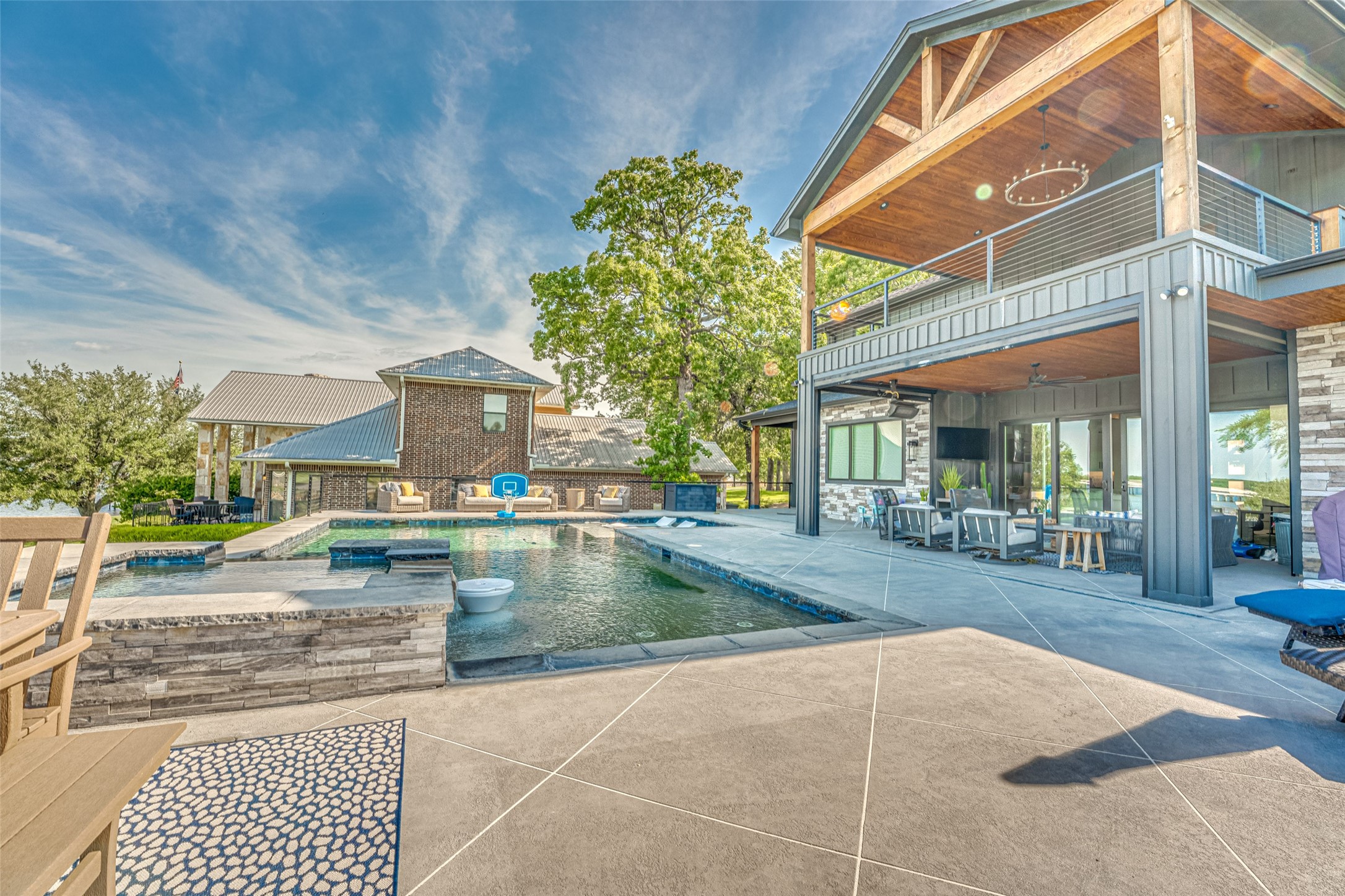 5629 Lakeshore Court Log Cabin TX 75148