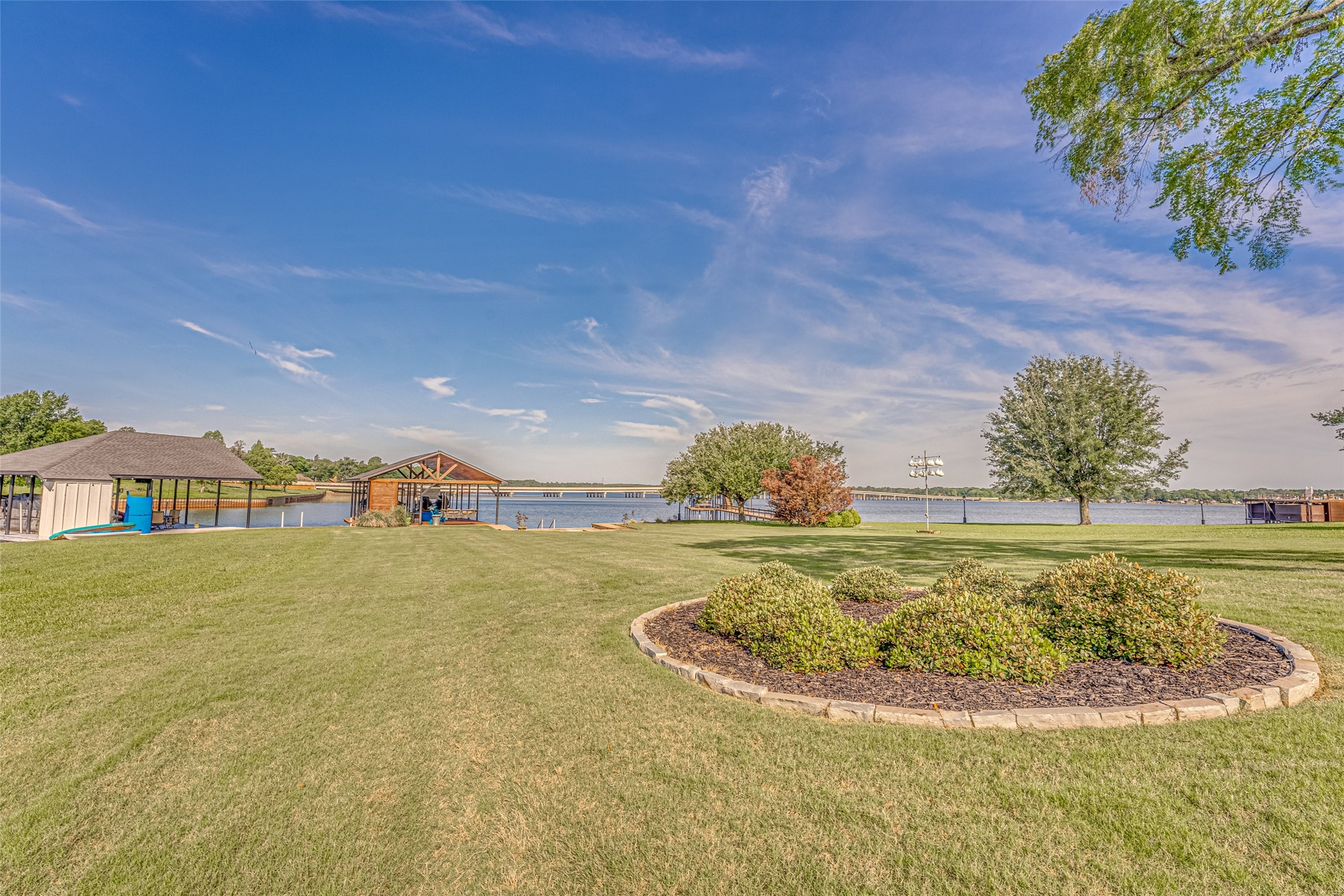 5629 Lakeshore Court Log Cabin TX 75148