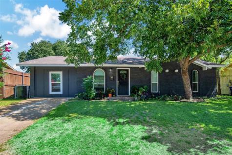 3902 Mayflower Drive Garland TX 75043