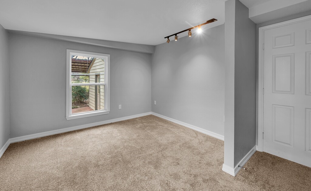 3213 S 3rd Street Waco TX 76706