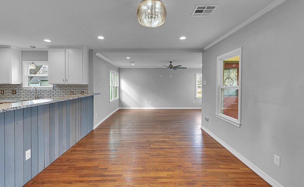 3213 S 3rd Street Waco TX 76706