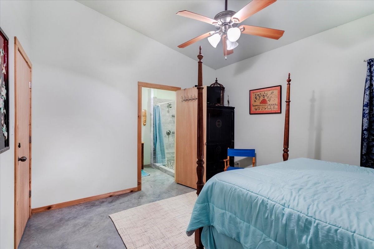 3050 Wolf Front Road Van Alstyne TX 75495