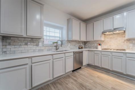 2708 Scarborough Lane Carrollton TX 75006