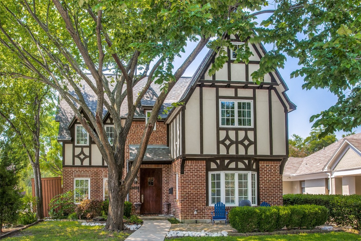 5746 Llano Avenue Dallas TX 75206
