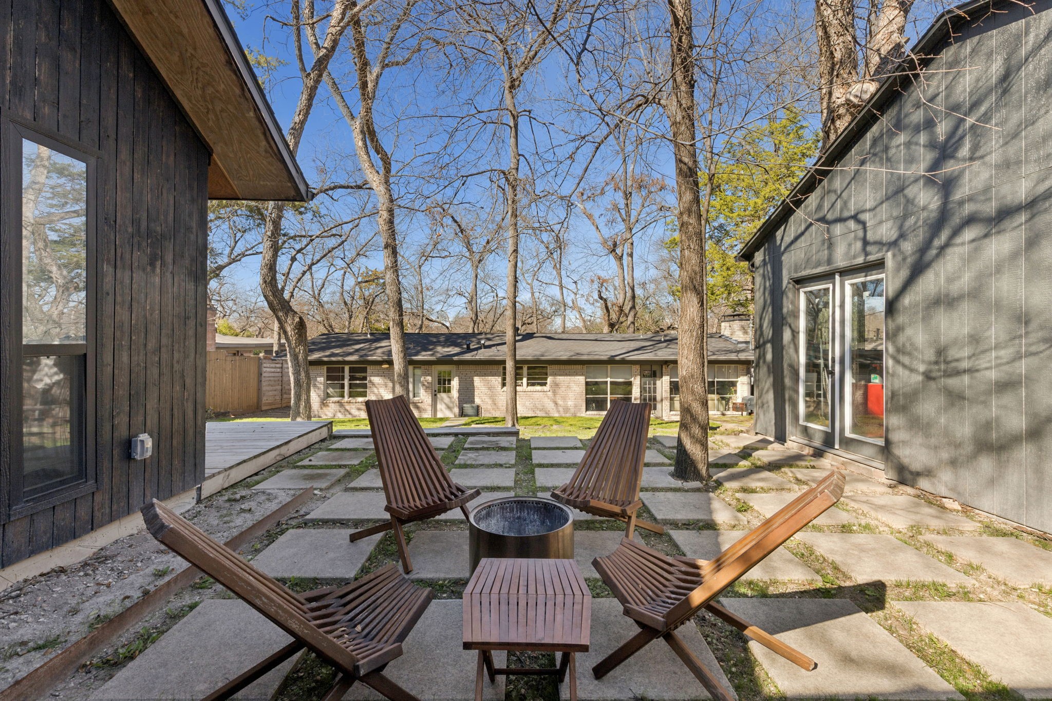 10324 Lake Gardens Drive Dallas TX 75218
