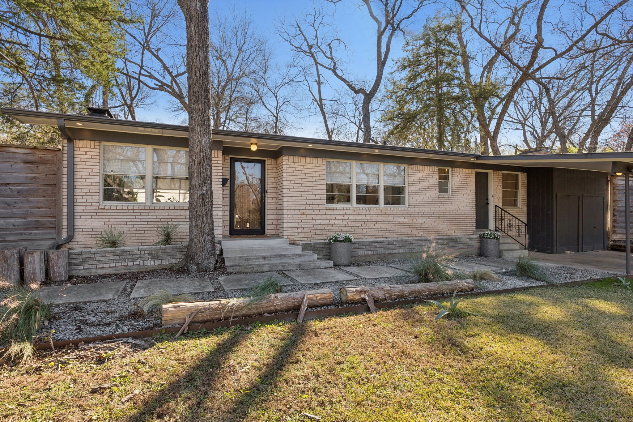 10324 Lake Gardens Drive Dallas TX 75218