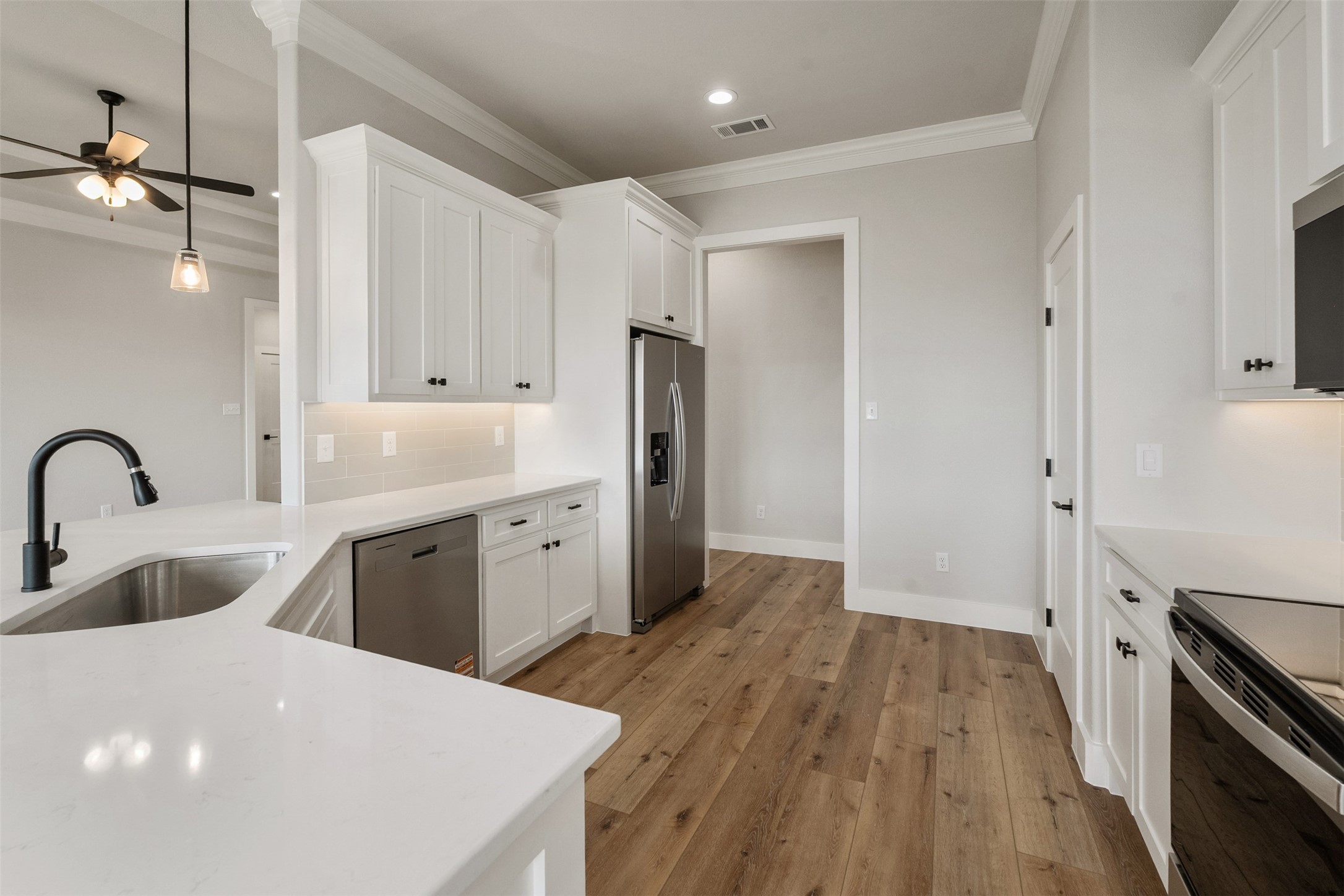 507 Limestone Circle Mabank TX 75147