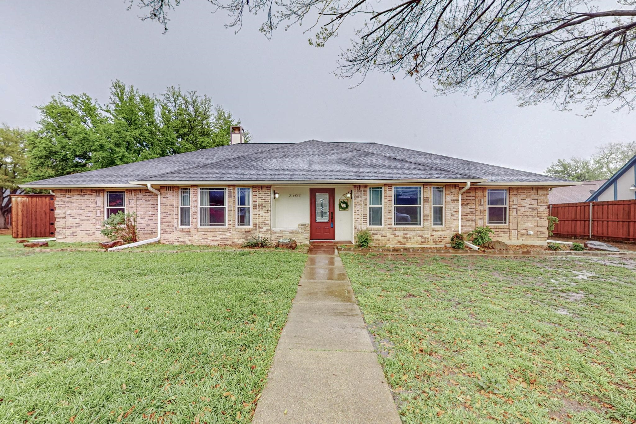 3702 Ridgewood Drive Grand Prairie TX 75052