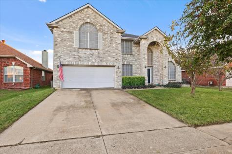 2503 Carson Trail Grand Prairie TX 75052