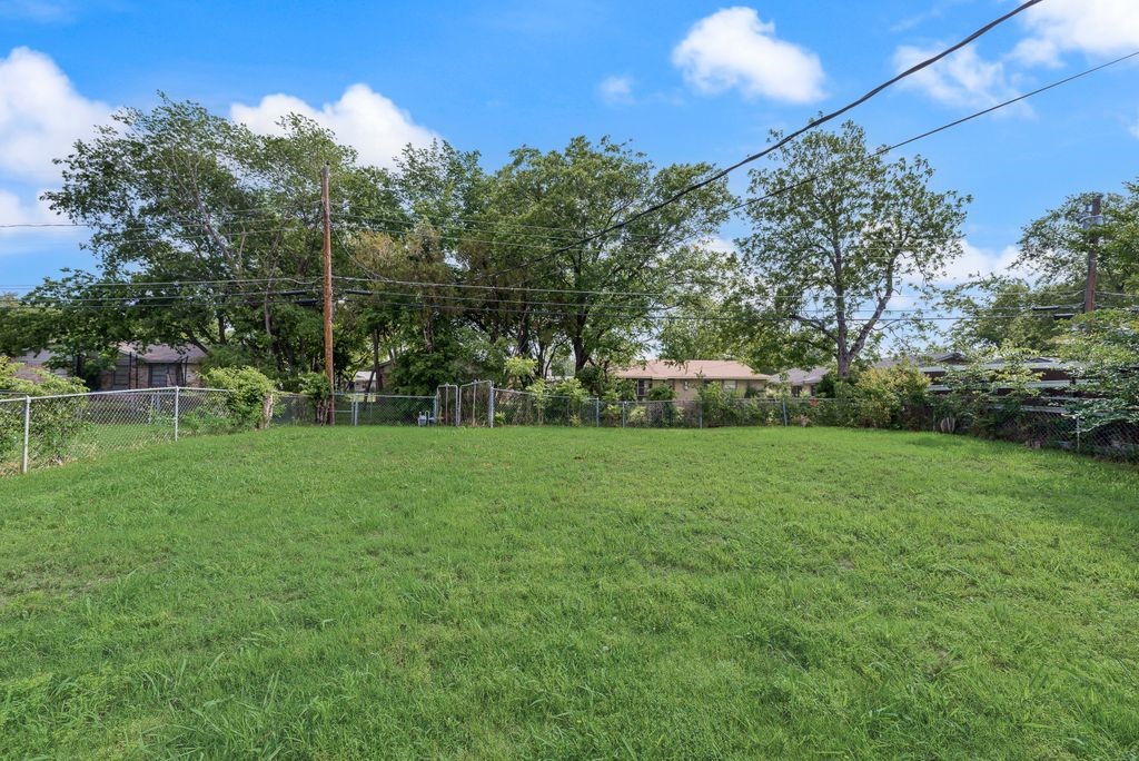 4342 Birch Drive Mesquite TX 75150